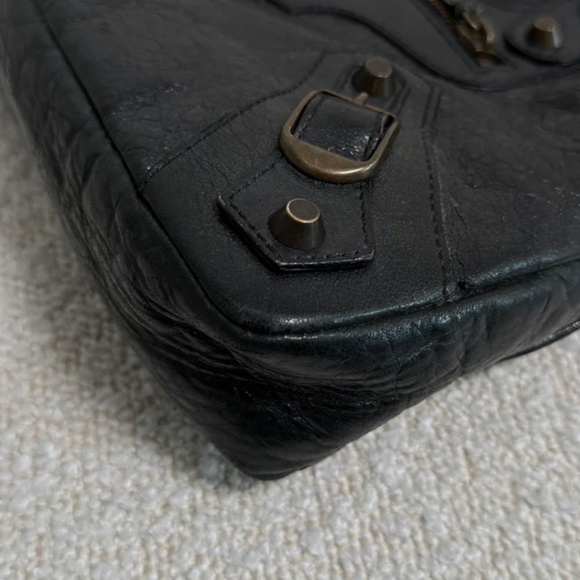 Authentic Balenciaga Women's First City Bag Mini In Black - Picture 15 of 16